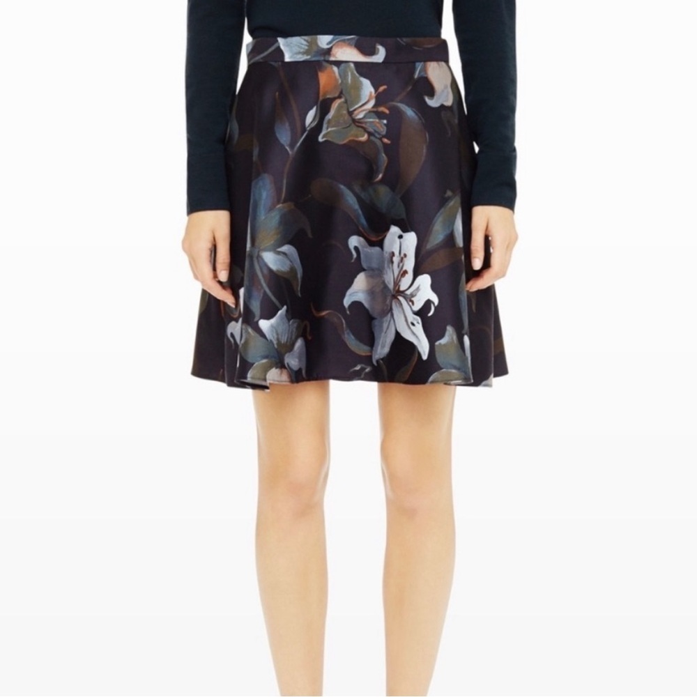 NWOT Club Monaco skater pigalle mini skirt